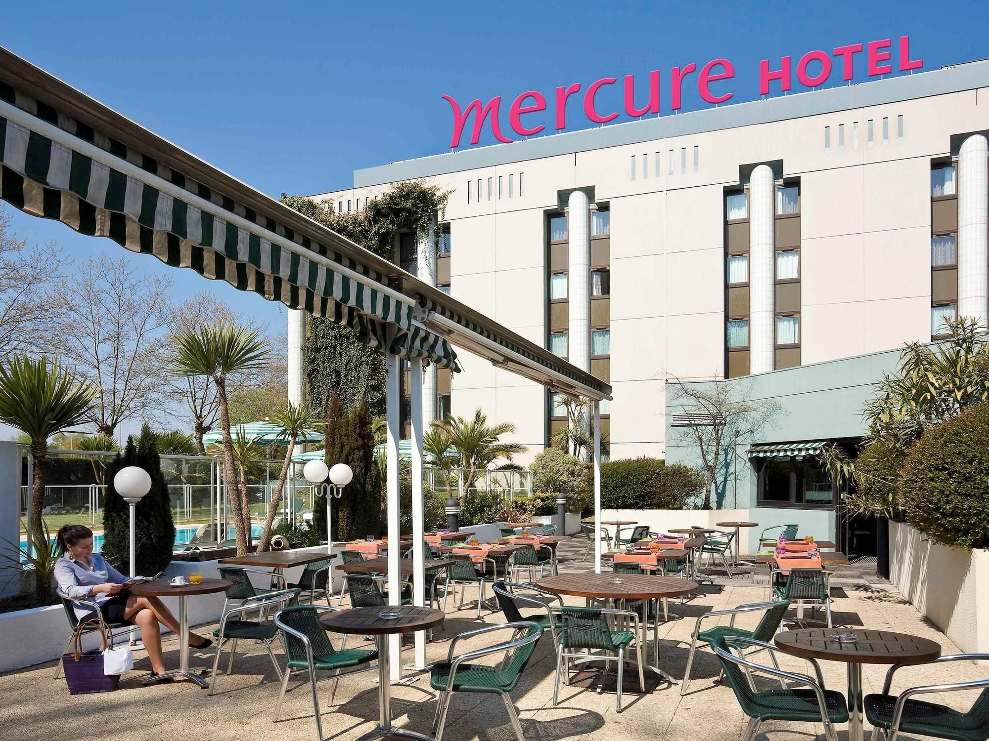 Mercure Pau Palais Des Sports Luaran gambar