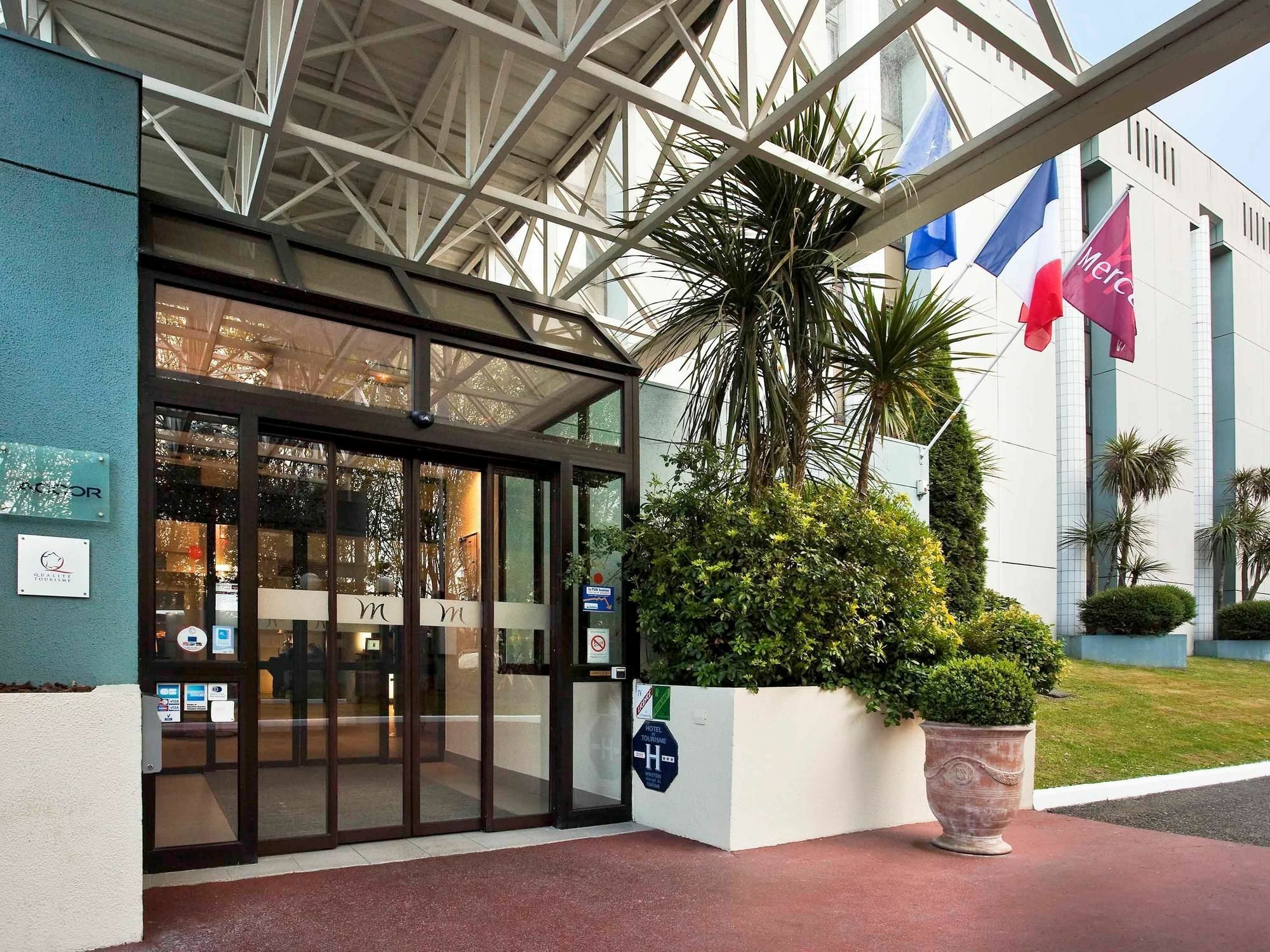 Mercure Pau Palais Des Sports Luaran gambar