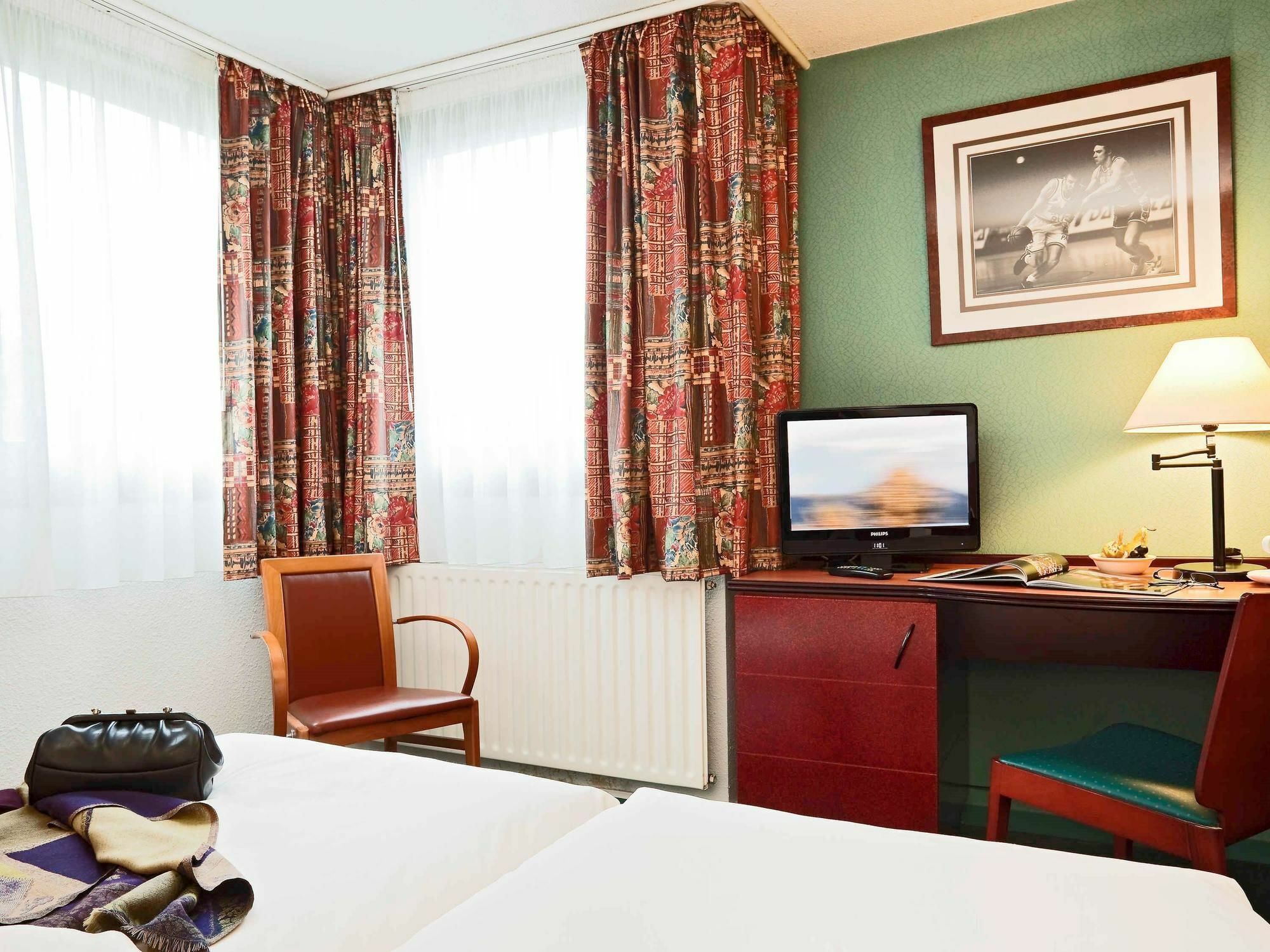 Mercure Pau Palais Des Sports Luaran gambar