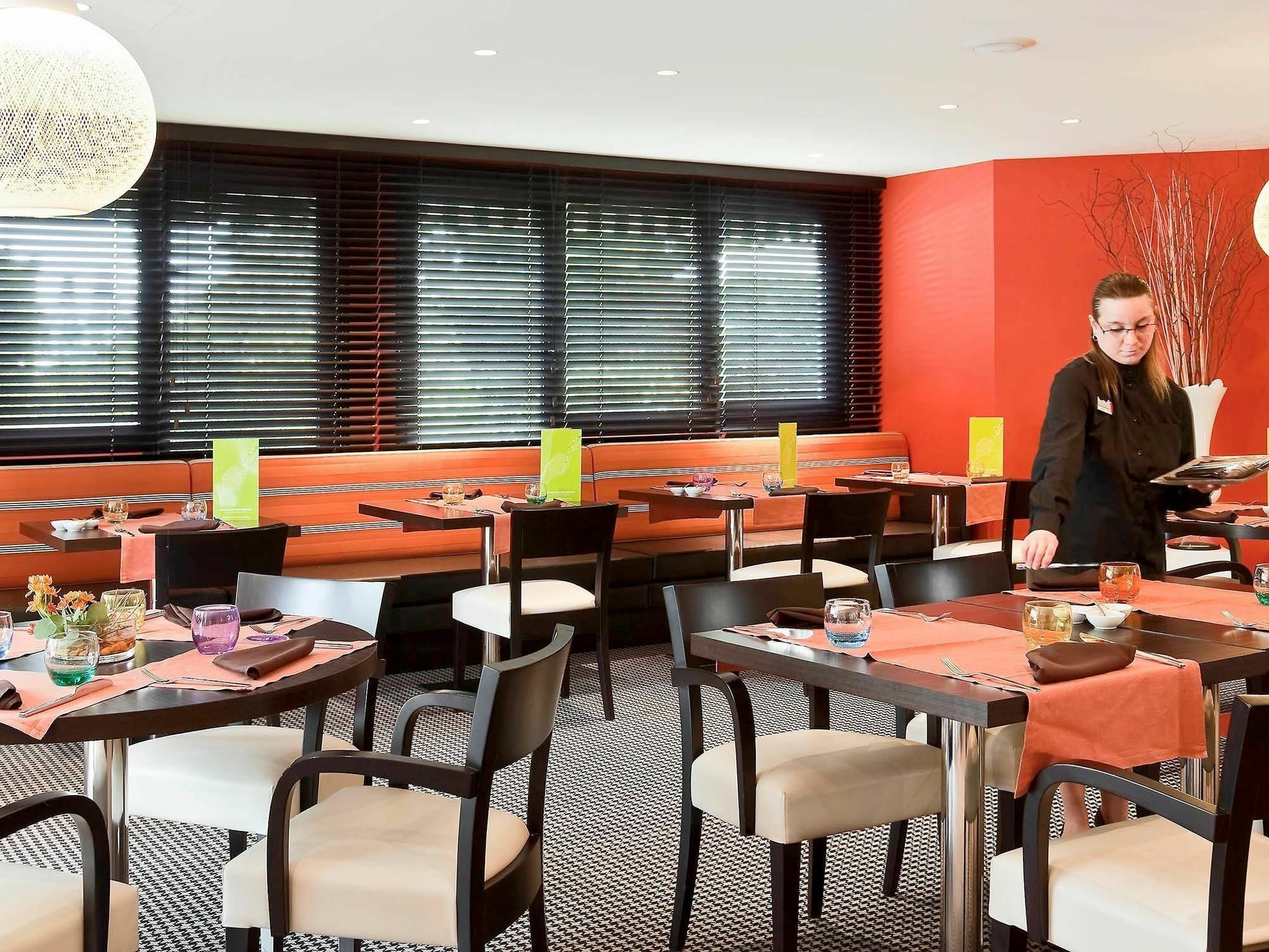 Mercure Pau Palais Des Sports Luaran gambar